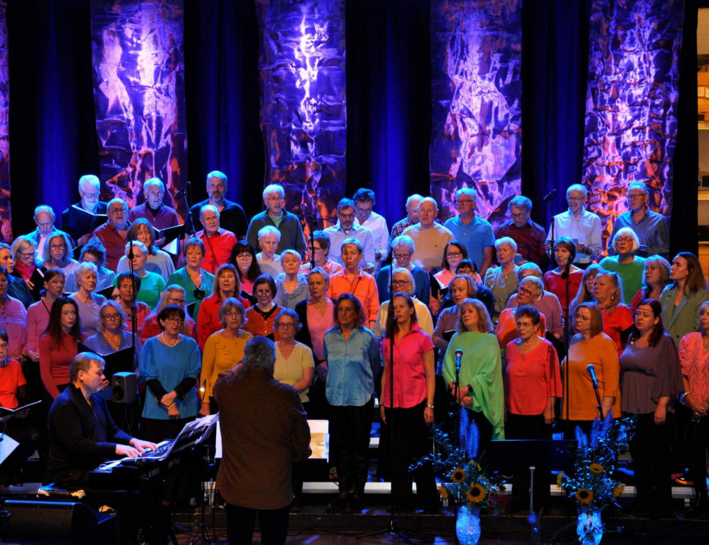 SK'ØYEREN - Pop-and Gospel Choir from Norway 