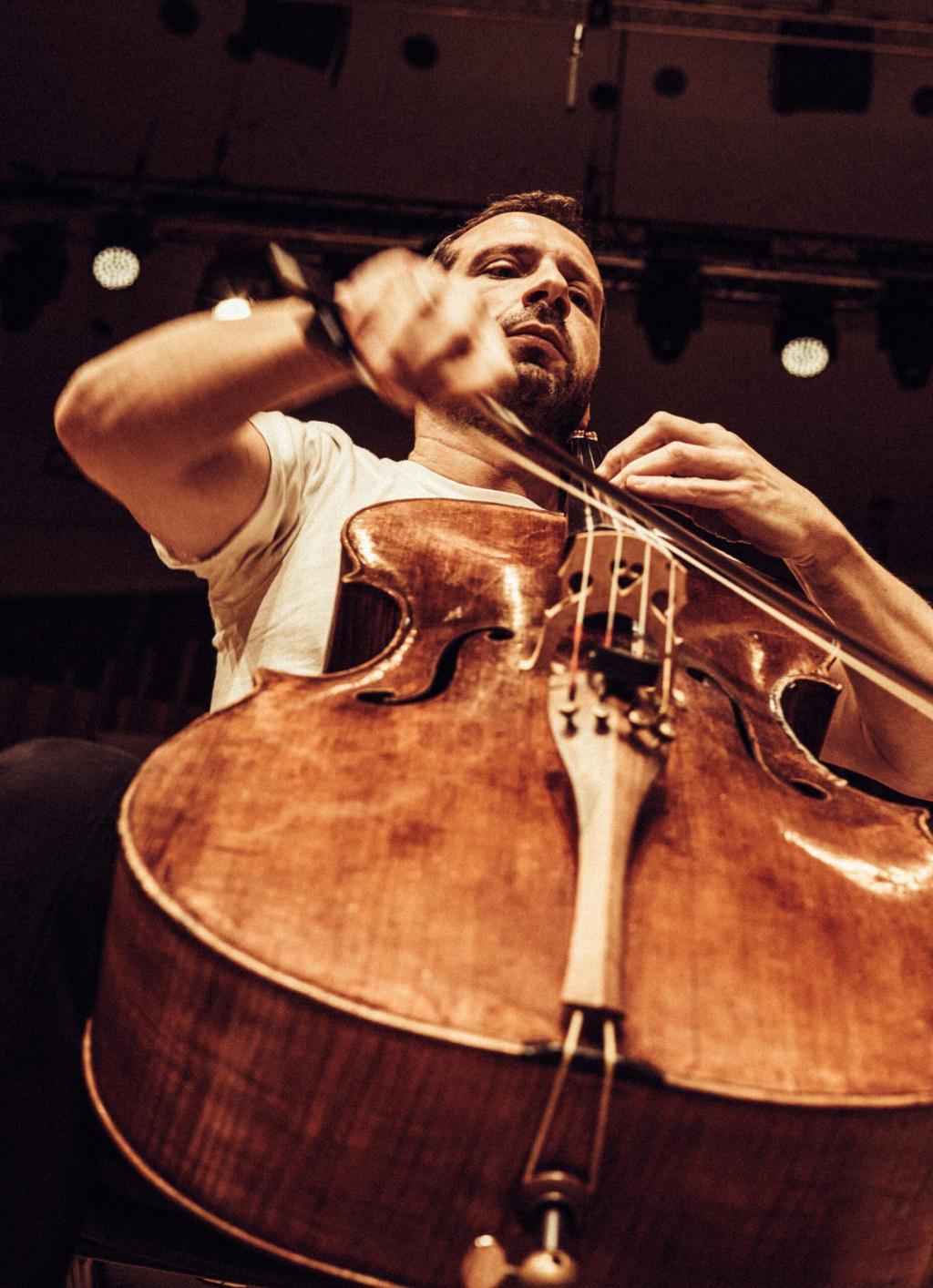 World known musicians visiting Varpið!