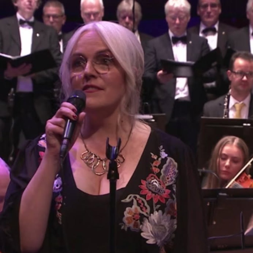 Elin Brimheim Heinesen at Listastovan