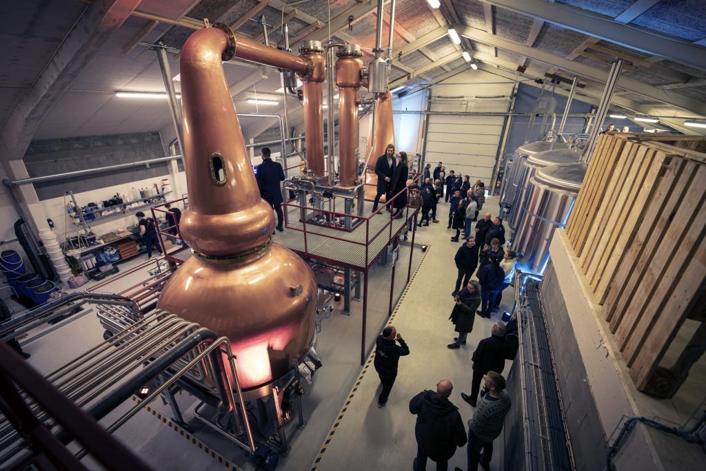 Guided tours at the Faer Isles Distillery