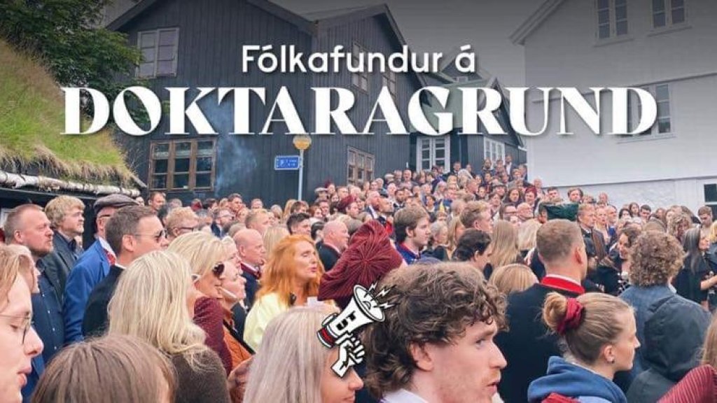 Fólkafundur á Doktaragrund