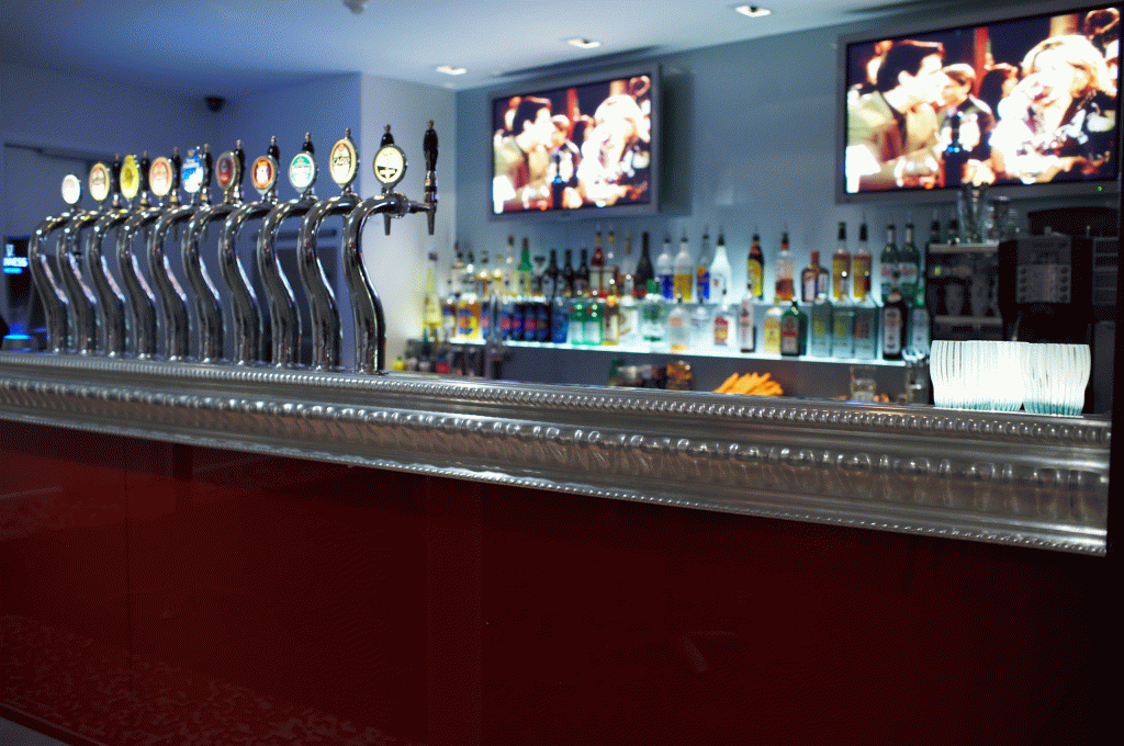 Hvonn Café & Bar