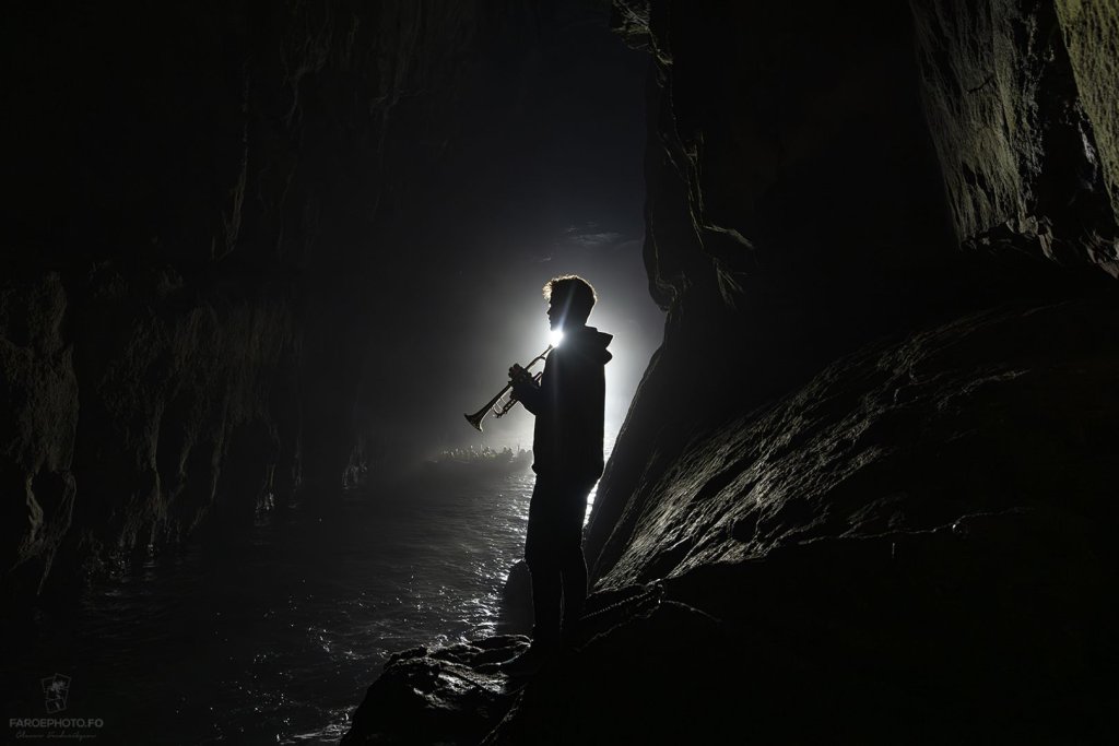 Concerto Grotto – Concert in a Sea Cave