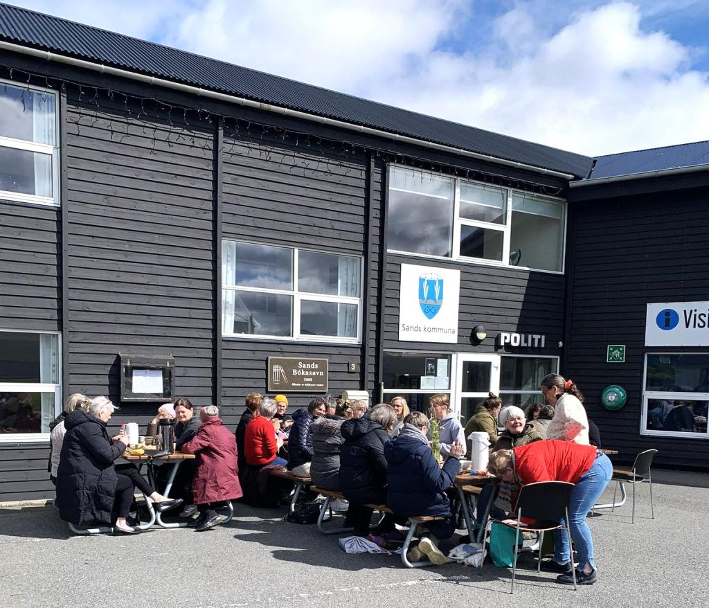 World Wide Knit in Public Day - Sandur