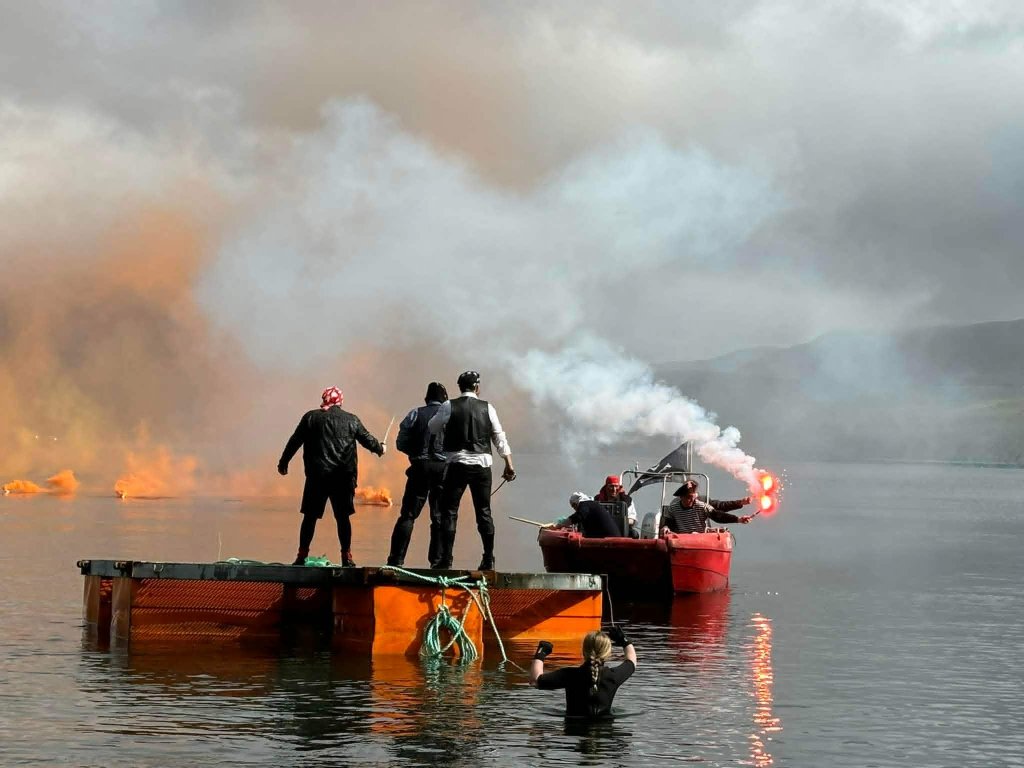 Pirates in Fuglafjørður