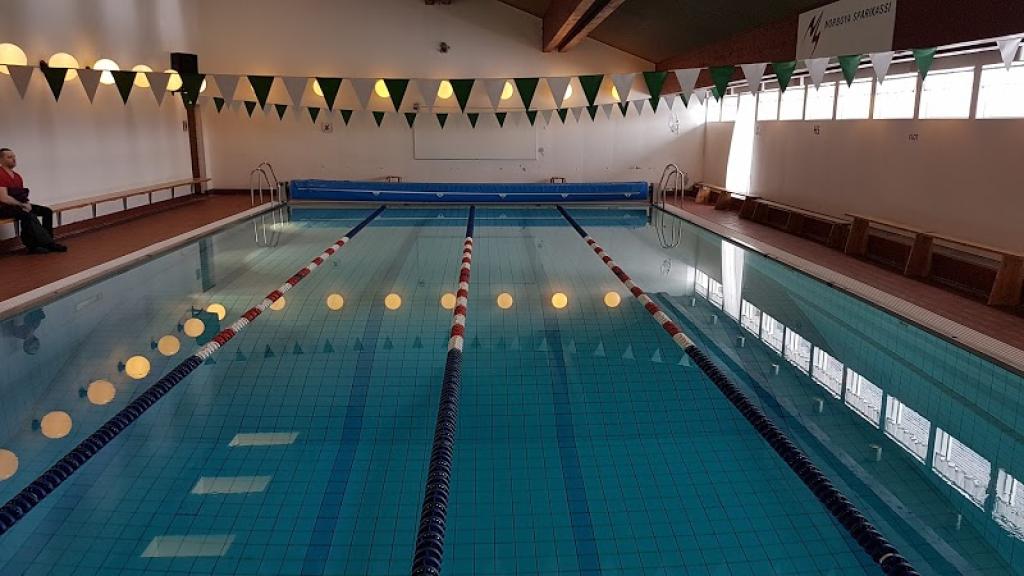 Leirvík swimming pool